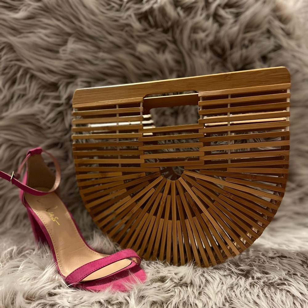 Bamboo clutch
